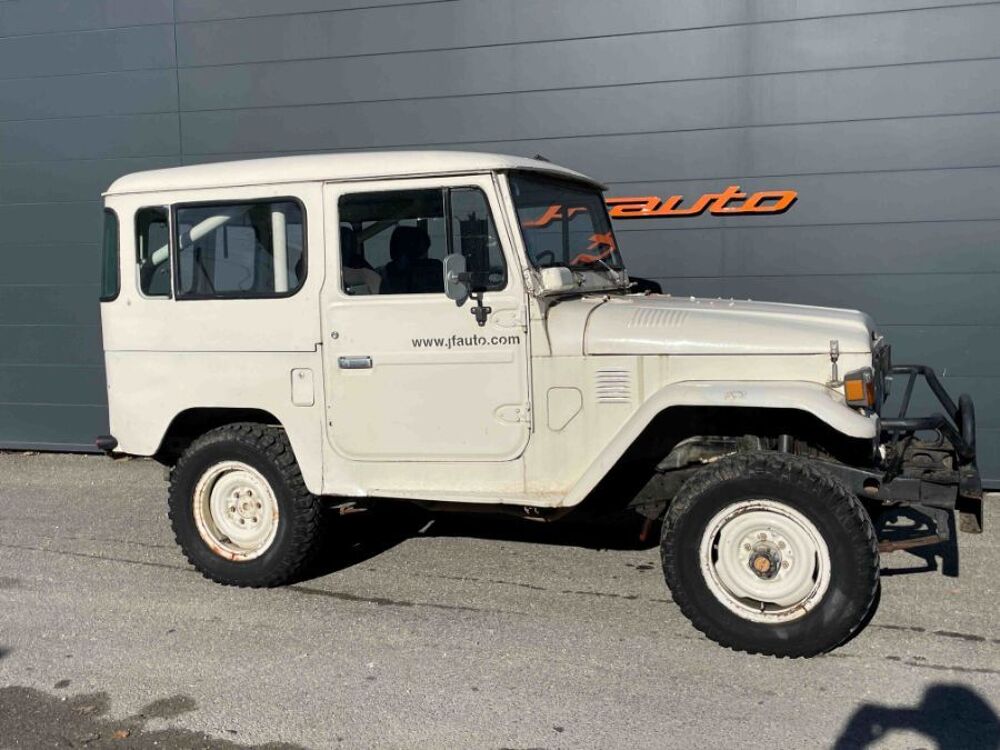 Landcruiser BJ 40 1978 occasion 84150 Jonqui&egrave;res