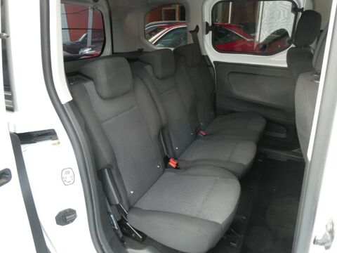 Divers 1.5 DIESEL 100 BVM6 EDITION CarPlay Radar Privacy Glass 2022 occasion 47240 Castelculier