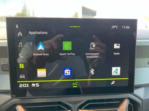 Duster 1.6 HYBRID 140 BVA 4X2 EXTREME PLUS GPS 360&deg; JA18 2025 occasion 47240 Castelculier