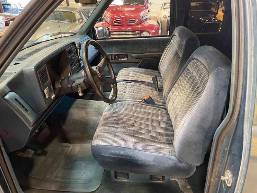 Divers 5.7 v8 SUPER CAB SHORT BENNE 1991 occasion 84150 Jonqui&egrave;res