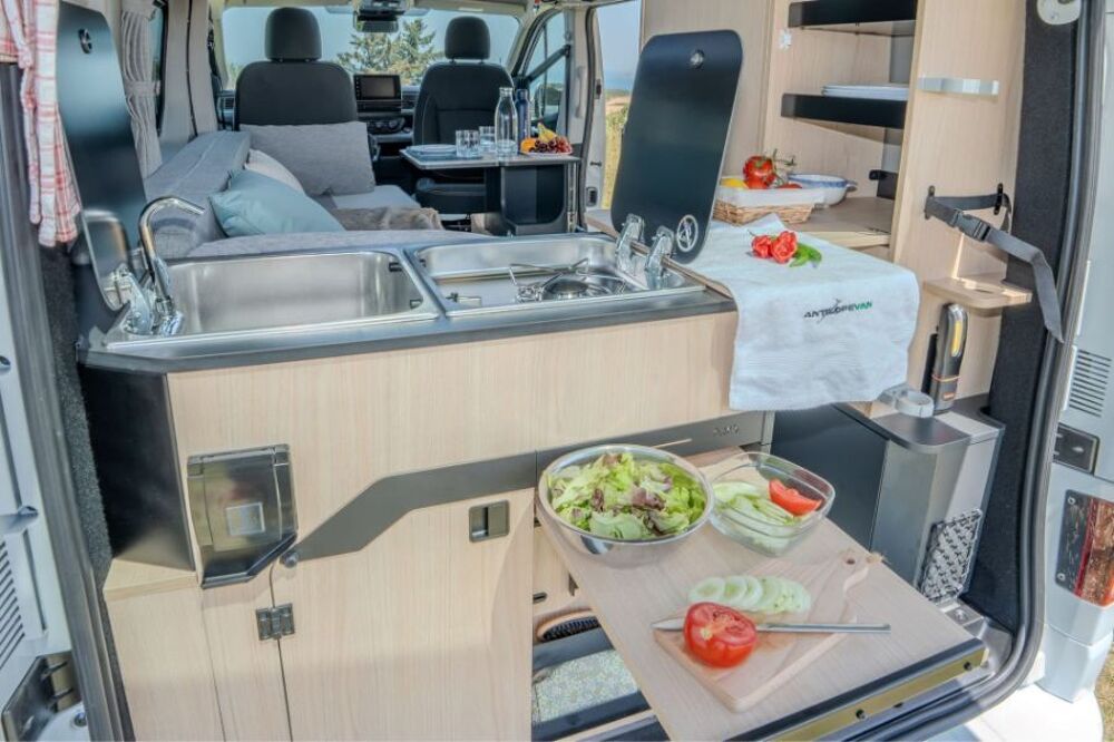 Trafic ANTILOPE VAN Am&eacute;nag&eacute; FLEX 2 CONFORT 2.0 DCi 130 BVM6 L1 2PL 2026 occasion 47240 Castelculier