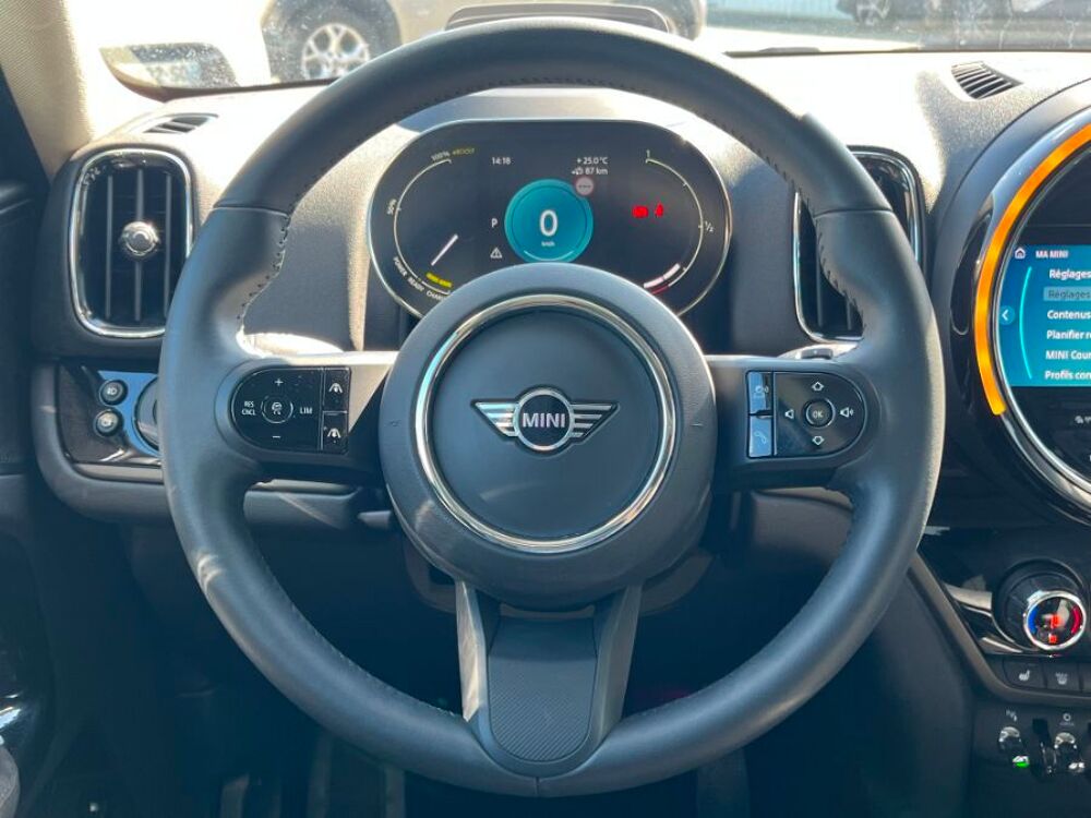 Countryman New (F60) HYBRID ELECT. ALL4 220cv BVA6 COOPER SE PREMIUM PL 2022 occasion 47240 Castelculier