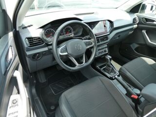 T-Cross 1.0 TSI 110 DSG7 LOUNGE PACK BLACK Camera JA17 (8 Options) 2021 occasion 33700 M&eacute;rignac