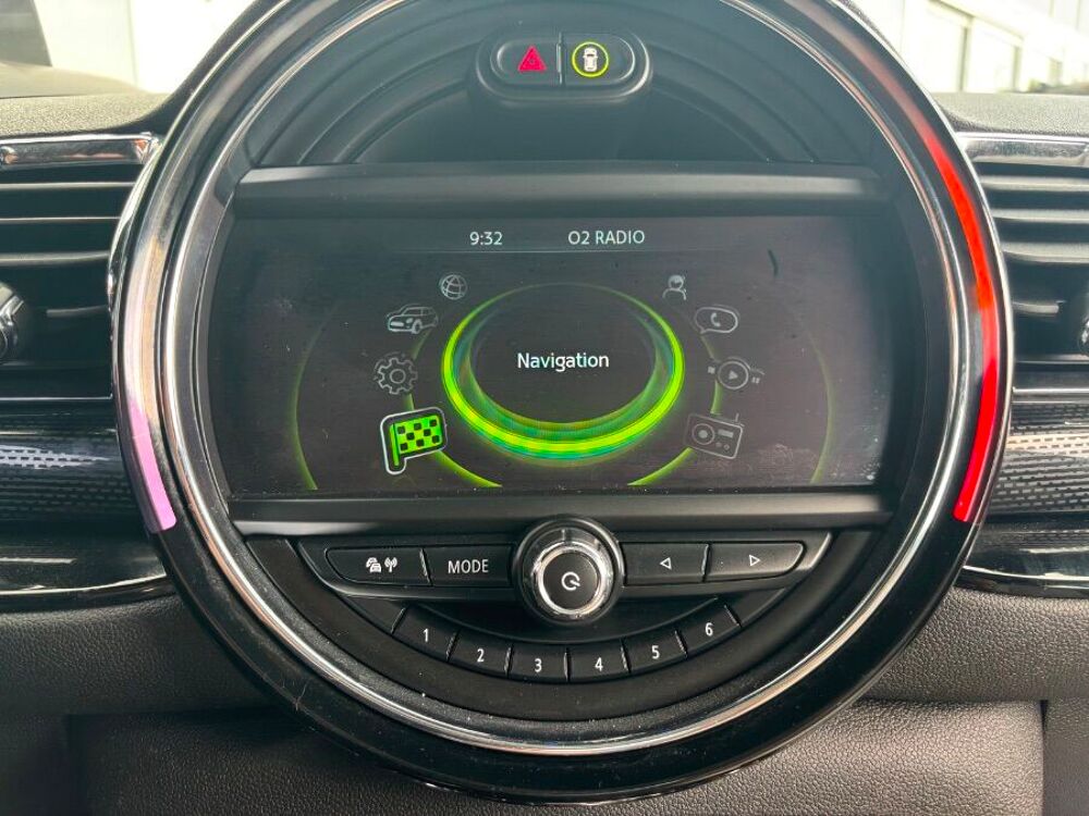 Clubman III 2.0 COOPER D 150 BVM6 CUIR TOIT Ouvrant Camera HUD JA18 2017 occasion 33700 M&eacute;rignac