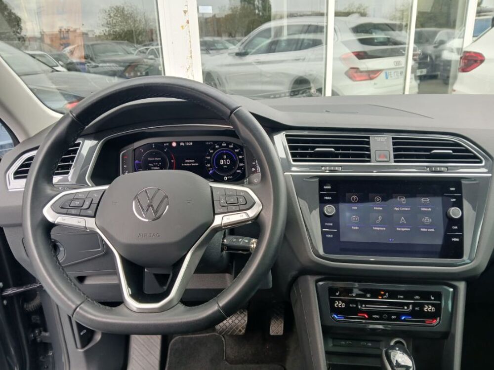Tiguan II (2) 2.0 TDI 150 DSG 2WD ELEGANCE TOE GPS Camera ACC Hayon 2022 occasion 33700 M&eacute;rignac