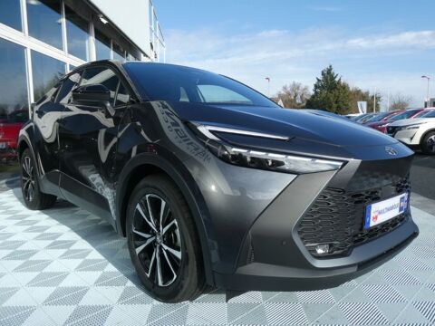 C-HR II 1.8 HYBRIDE 140 CVT 2WD DESIGN PK CONFORT GPS 12.3 Hayon 2024 occasion 33700 M&eacute;rignac