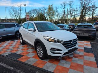 Tucson III 1.7 CRDI 115 BVM6 NAVI PACK Camera SC 2017 occasion 47240 Castelculier