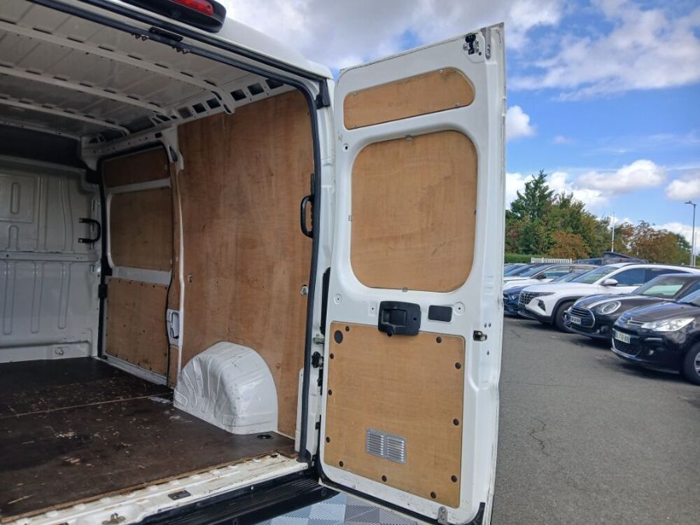 Jumper 35 L2H2 2.0 BlueHDi 130 BVM6 3T5 CLUB Camera 2AirBags 16750. 2019 occasion 33700 M&eacute;rignac