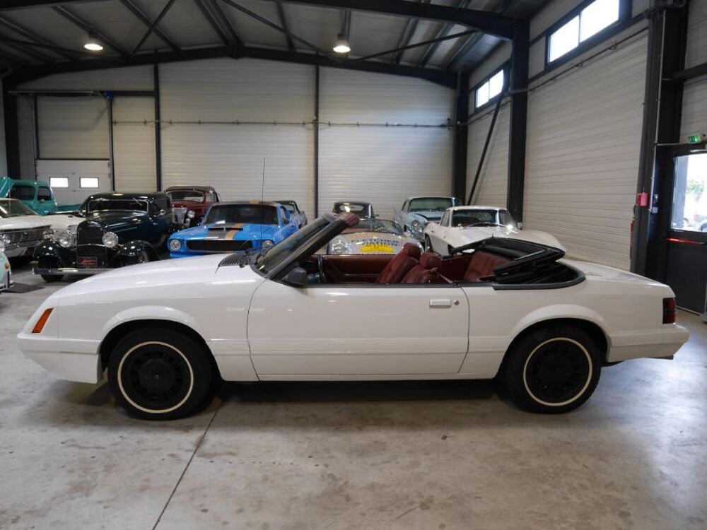 Mustang CABRIOLET V6 1985 occasion 84150 Jonqui&egrave;res