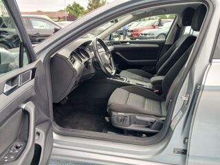 Passat VIII 2.0 TDI 122 DSG7 STYLE BUSINESS GPS Radars ACC Hayon EL 2021 occasion 33700 M&eacute;rignac