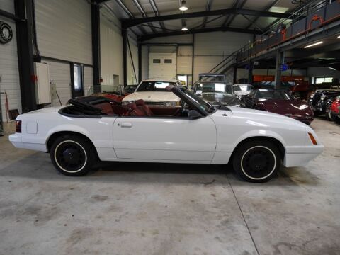 Mustang CABRIOLET V6 1985 occasion 84150 Jonqui&egrave;res