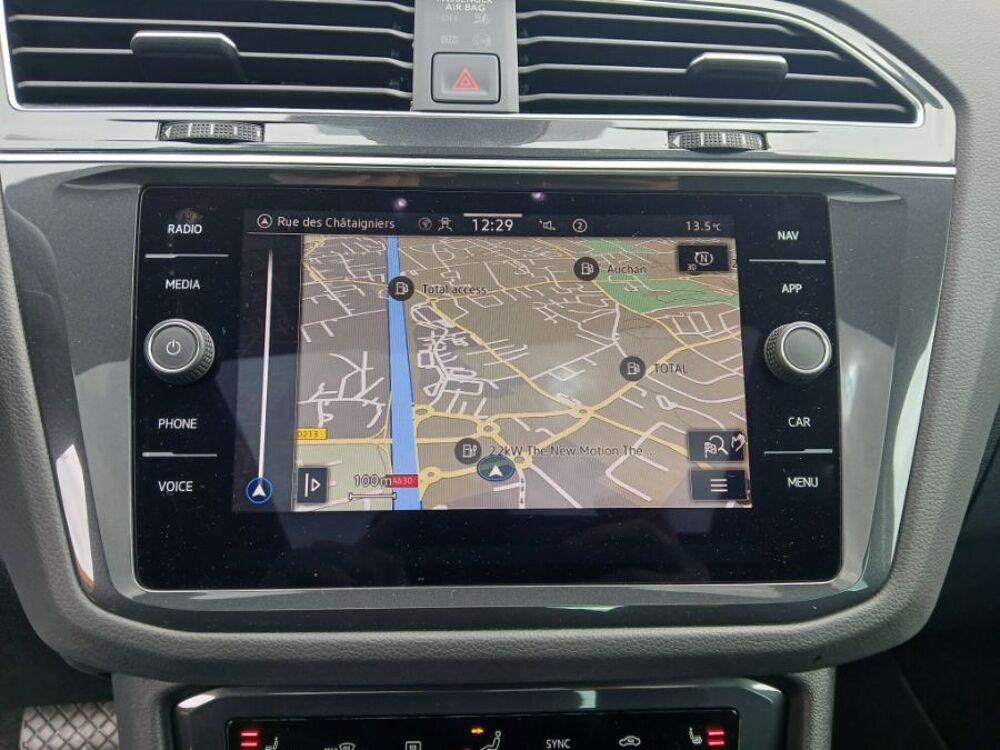 Tiguan II (2) 2.0 TDI 150 DSG 2WD ELEGANCE TOE GPS Camera ACC Hayon 2022 occasion 33700 M&eacute;rignac