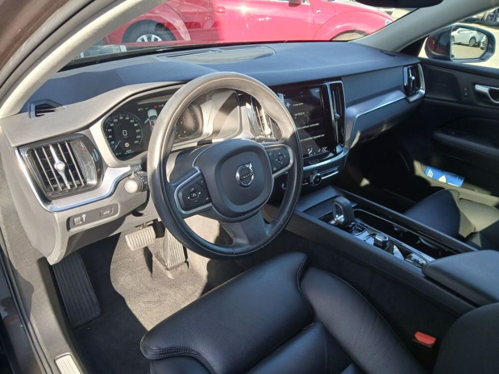 V60 B4 2.0 197cv Geartronic8 Hybride PACK CUIR Hayon EL. 4SC 1&egrave;r 2023 occasion 33700 M&eacute;rignac
