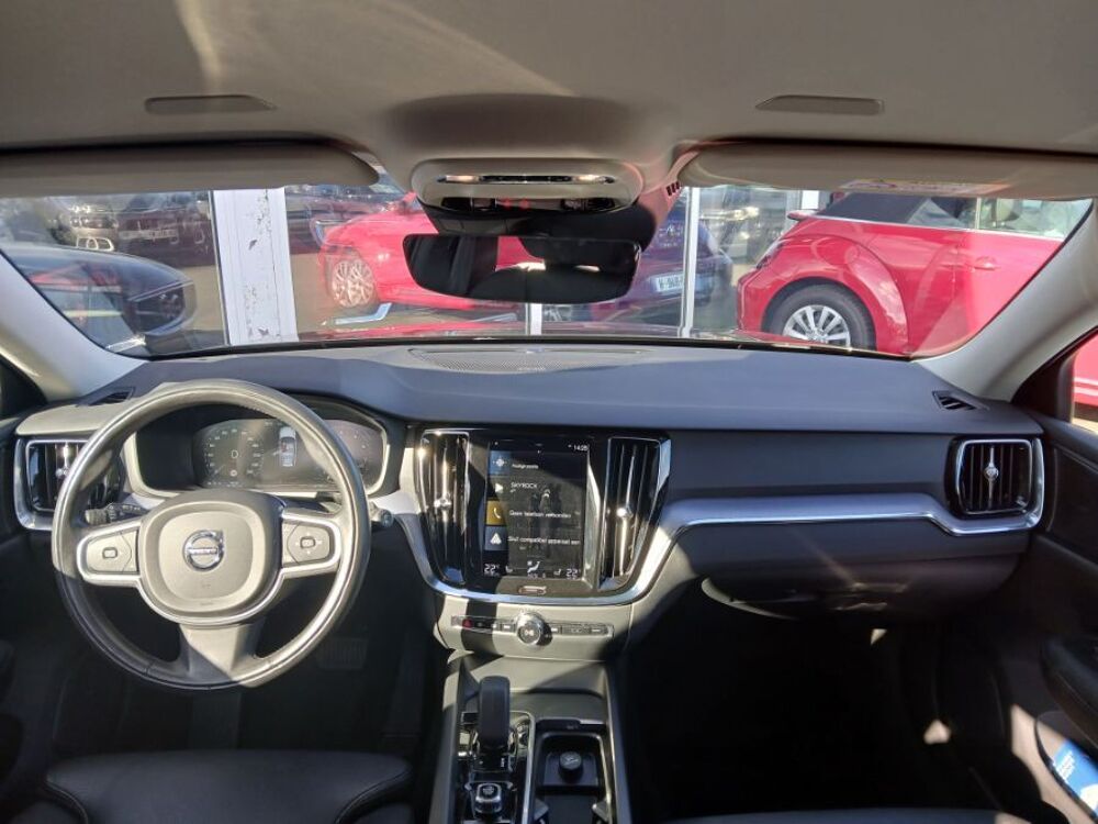 V60 B4 2.0 197cv Geartronic8 Hybride PACK CUIR Hayon EL. 4SC 1&egrave;r 2023 occasion 47240 Castelculier