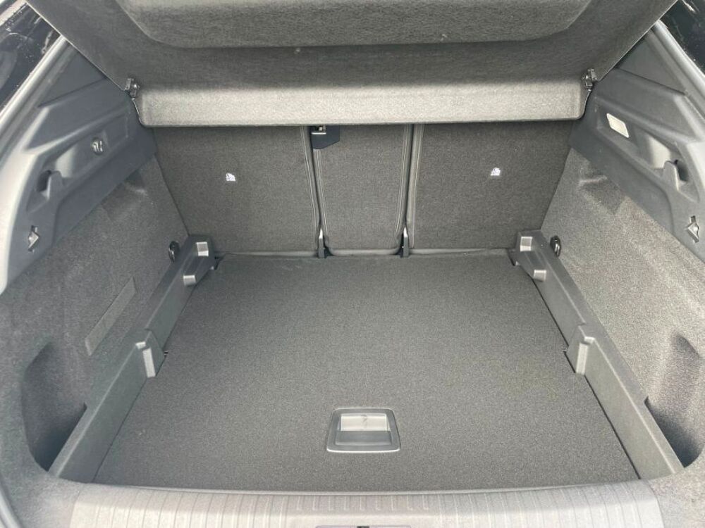 3008 HYBRID 145 e-DCS6 ALLURE CarPlay 2025 occasion 33700 M&eacute;rignac