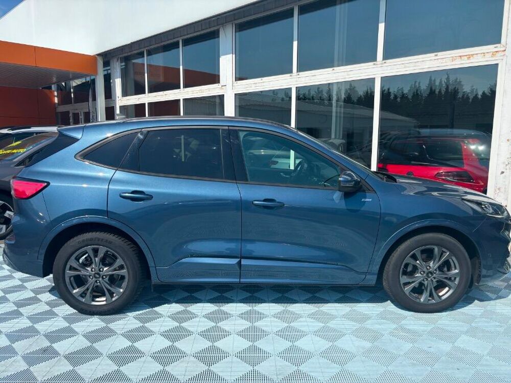 Kuga 2.0 ECOBLUE D 120 BVA8 ST LINE X 360&deg; Attel. Options... 2023 occasion 33700 M&eacute;rignac