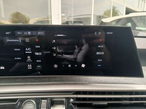 5008 HYBRID 145 e-DCS6 ALLURE Cam360&deg; Panoramic Pack 7PL 2025 occasion 47240 Castelculier