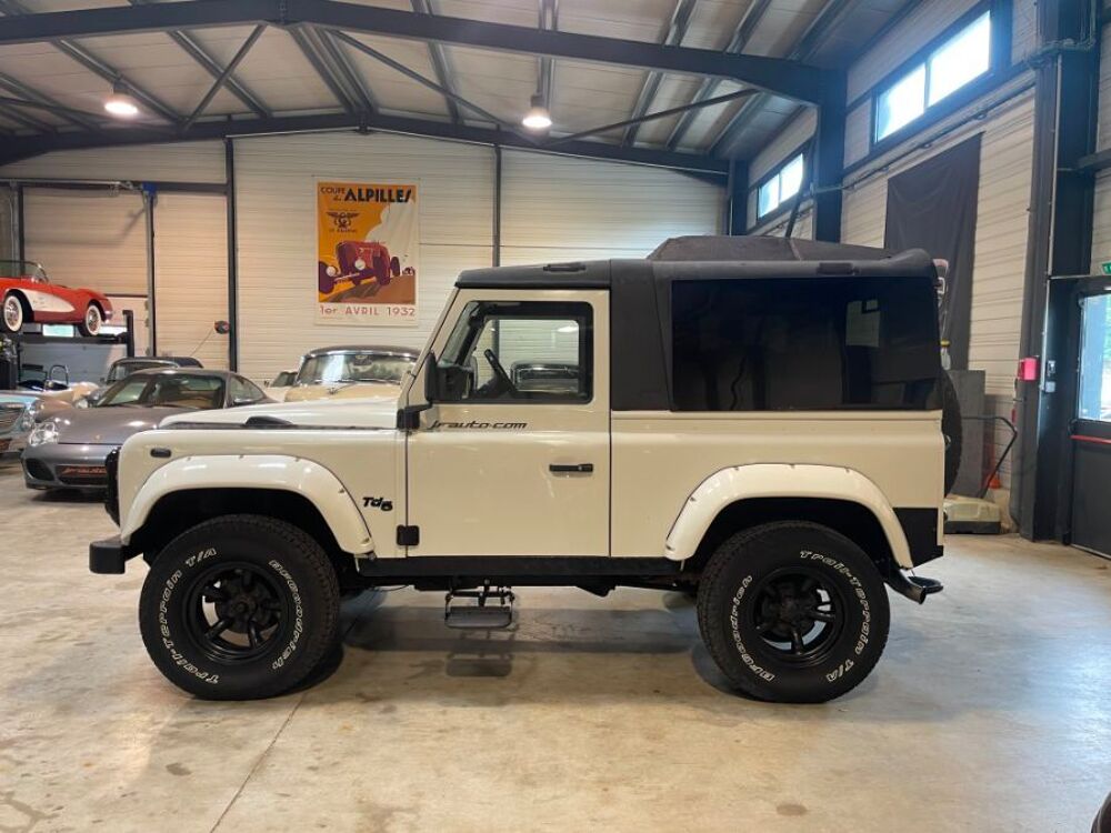 Defender 90 SW 2.5 TD5 122cv 4X4 3P BVM 7 PLACES MOTEUR REFAIT 1999 occasion 84150 Jonqui&egrave;res