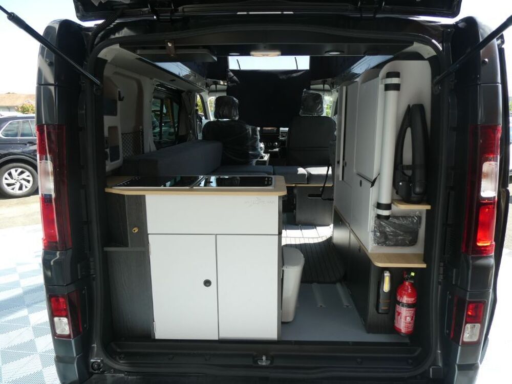 Trafic ANTILOPE VAN Am&eacute;nag&eacute; FLEX PLUS 2.0 DCi 130 BVM6 L1 PK Confor 2026 occasion 33700 M&eacute;rignac