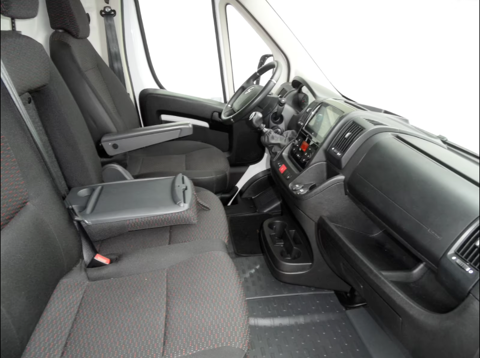 Movano 2.2 BlueHDi 140 BVM6 L1H1 3T5 GPS Camera CLIM Auto Ptes 270&deg; 2024 occasion 47240 Castelculier