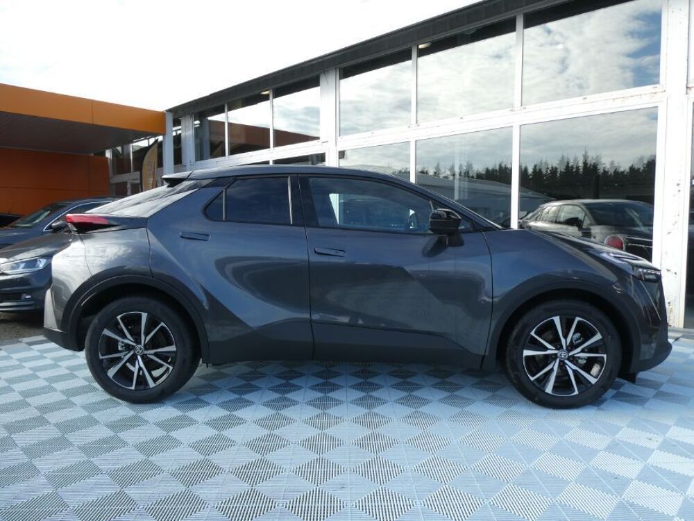 C-HR II 1.8 HYBRIDE 140 CVT 2WD DESIGN PK CONFORT GPS 12.3 Hayon 2024 occasion 33700 M&eacute;rignac