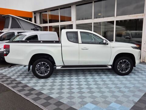 L200 2.2 DI-D 150 BVM6 4WD CLUB CAB INVITE CLIM 2019 occasion 47240 Castelculier