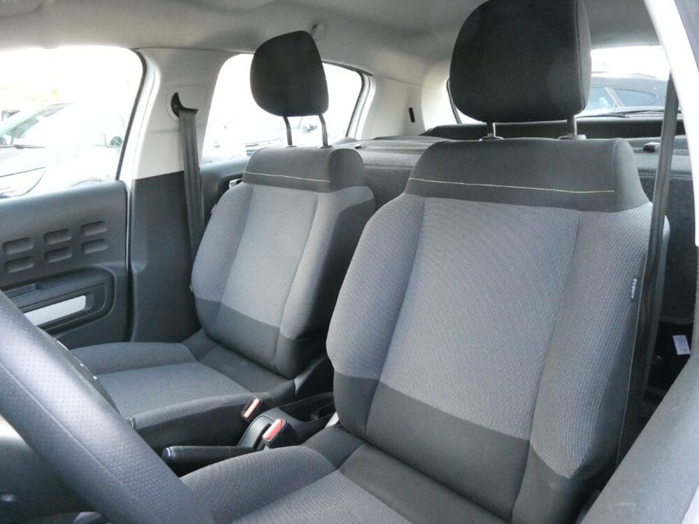 C35 Soci&eacute;t&eacute; 1.2 PureTech 83 Ph.2 FEEL NAV Radar 2PL 8950&curren;HT 2022 occasion 33700 M&eacute;rignac