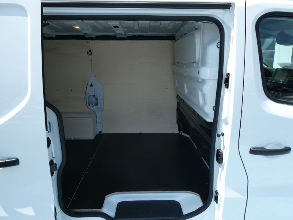 Trafic L1H1 2.0 Blue dCi 150 BVA 2.8T GRAND CONFORT GPS Leasing 470 2025 occasion 47240 Castelculier