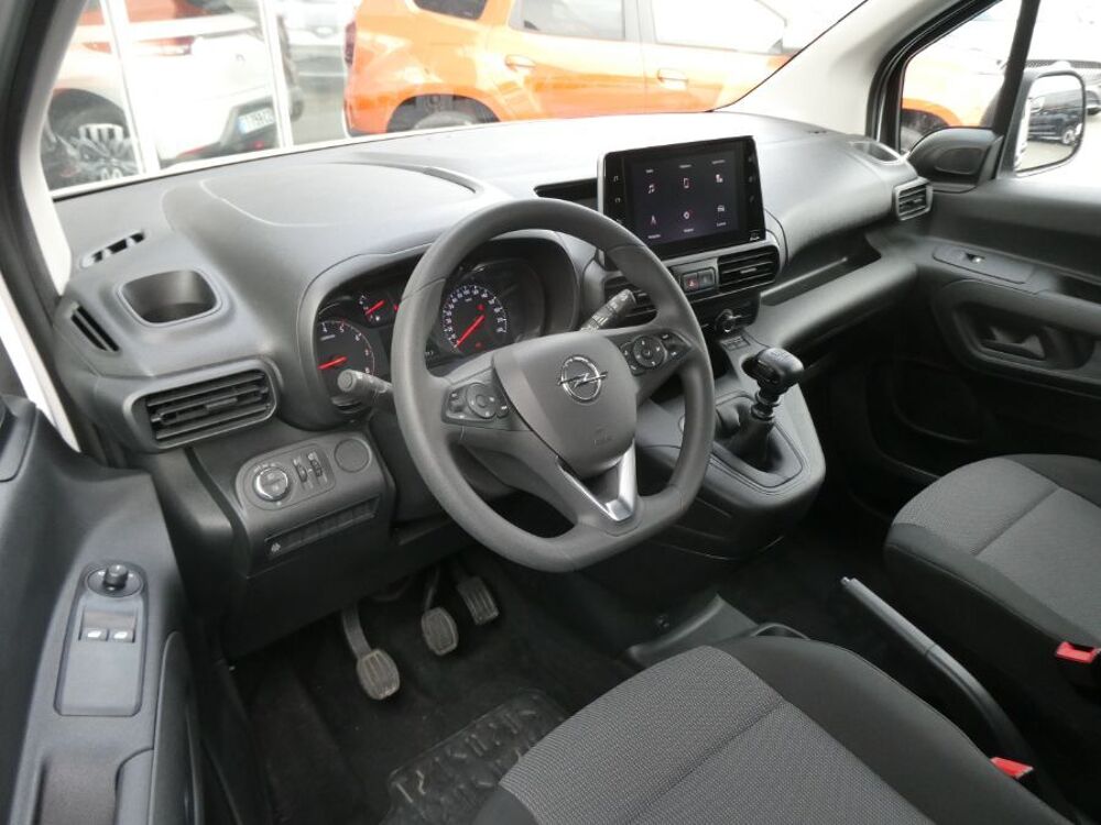 Divers 1.5 DIESEL 100 BVM6 EDITION CarPlay Radar Privacy Glass 2022 occasion 47240 Castelculier