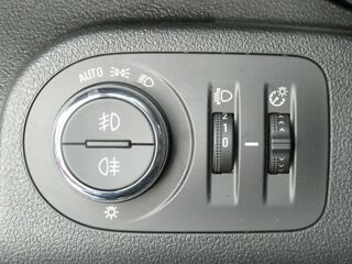 Berlingo 1.5 BlueHDi 100 BVM6 EDITION CarPlay Radar Privacy Glass 2022 occasion 33700 M&eacute;rignac