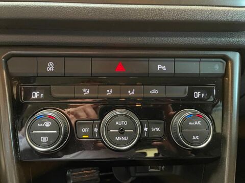T-ROC 1.0 TSi 115 CH BVM6 LOUNGE 2019 occasion 84150 Jonqui&egrave;res