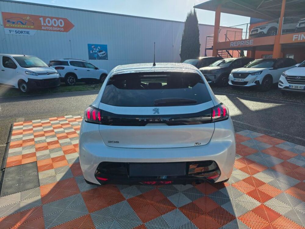 208 II 1.2 PureTech 100 BVM6 ALLURE PACK Cockpit 3D Camera 1&egrave;re 2022 occasion 33700 M&eacute;rignac