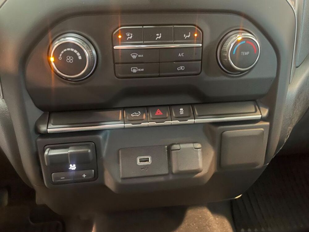 Divers DOUBLE CAB 5.3 L CUSTOM V8 2020 occasion 84150 Jonqui&egrave;res