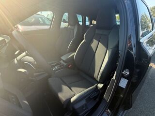 A3 IV New 40 TFSIe 204 25.7kWh S Tronic S LINE 142Kms Elect. WL 2025 occasion 33700 M&eacute;rignac