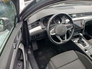 Passat VIII 2.0 TDI 122 DSG7 STYLE BUSINESS GPS Radars ACC Hayon EL 2021 occasion 33700 M&eacute;rignac