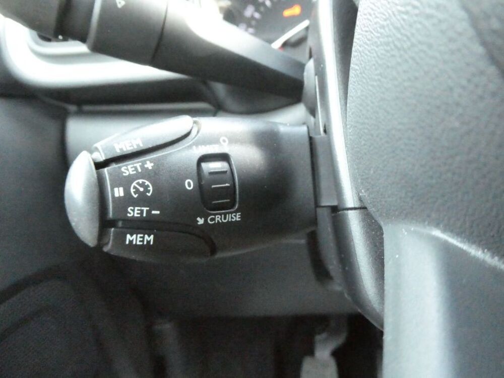 C35 Soci&eacute;t&eacute; 1.2 PureTech 83 Ph.2 FEEL NAV Radar 2PL 8950&curren;HT 2022 occasion 47240 Castelculier