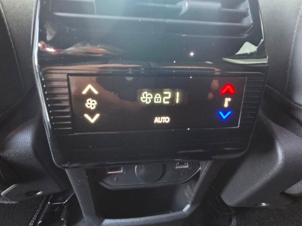 5008 HYBRID 145 e-DCS6 GT 7PL Hayon EL. LED SC 2026 occasion 33700 M&eacute;rignac