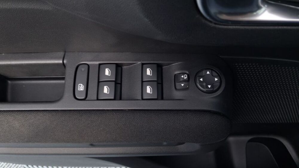 C3 Aircross II 1.5 BlueHDi 110 BVM6 SHINE GPS JA16P 1&egrave;re Main 2023 occasion 47240 Castelculier