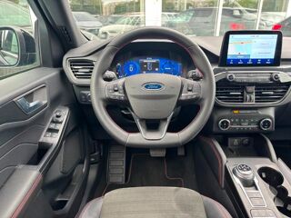 Kuga 2.0 ECOBLUE D 120 BVA8 ST LINE X 360&deg; Attel. Options... 2023 occasion 33700 M&eacute;rignac