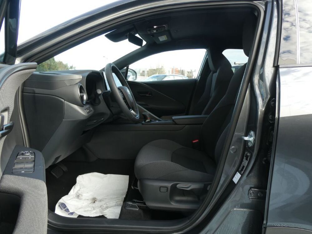 C-HR II 1.8 HYBRIDE 140 CVT 2WD DESIGN GPS 12.3 Camera JA18 Diam. 2025 occasion 47240 Castelculier