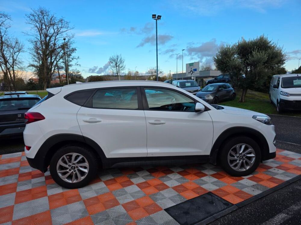 Tucson III 1.7 CRDI 115 BVM6 NAVI PACK Camera SC 2017 occasion 47240 Castelculier