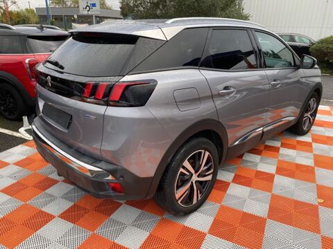 3008 II 1.2 PureTech 130 BVM6 ALLURE Camera Radars Attel. 1ère Ma 2017 occasion 33700 Mérignac