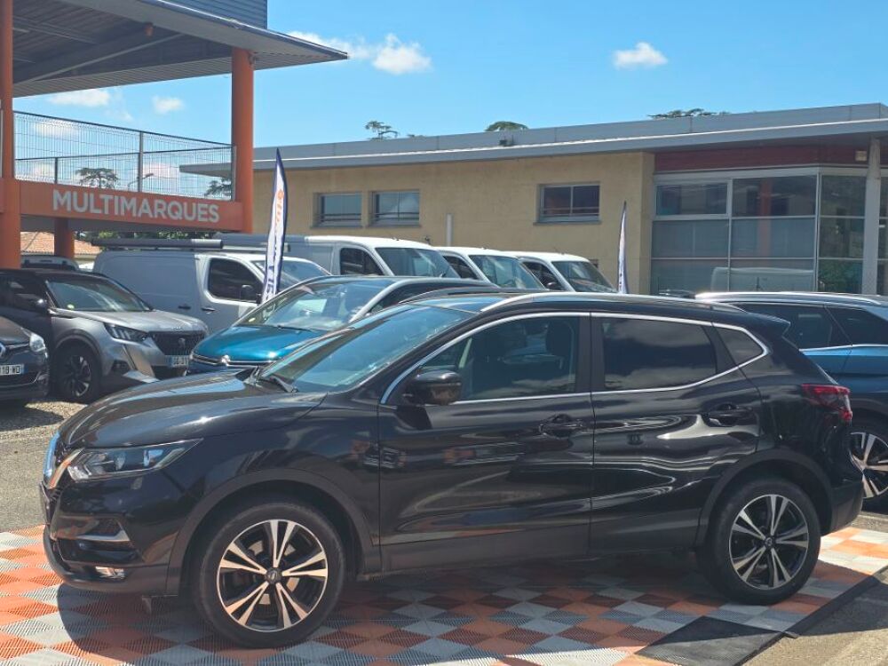 Qashqai 1.5 DCi 110 BVM6 N CONNECTA 360&deg; TOIT Pano JA18 2017 occasion 47240 Castelculier