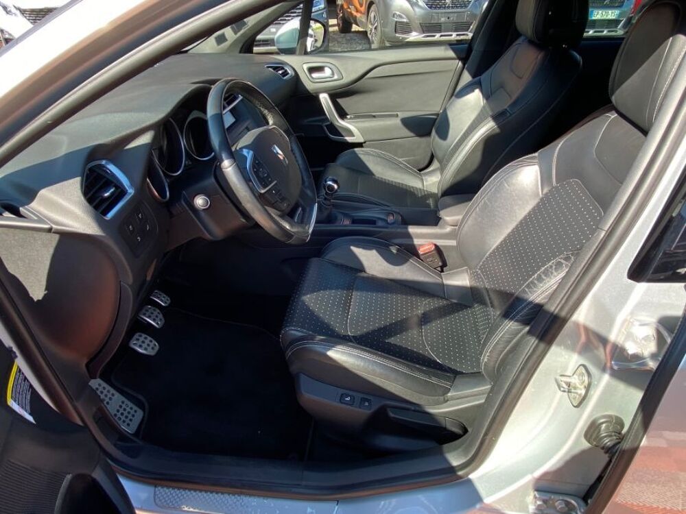 DS4 1.6 THP 200 BVM6 SPORT CHIC CUIR JA18 Radars 2013 occasion 33700 M&eacute;rignac