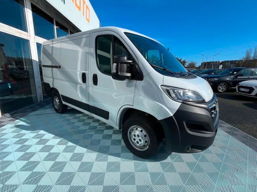 Boxer 2.2 BlueHDi 140 BVM6 L1H1 GPS Camera CLIM Auto Ptes 270&deg; 199 2024 occasion 47240 Castelculier