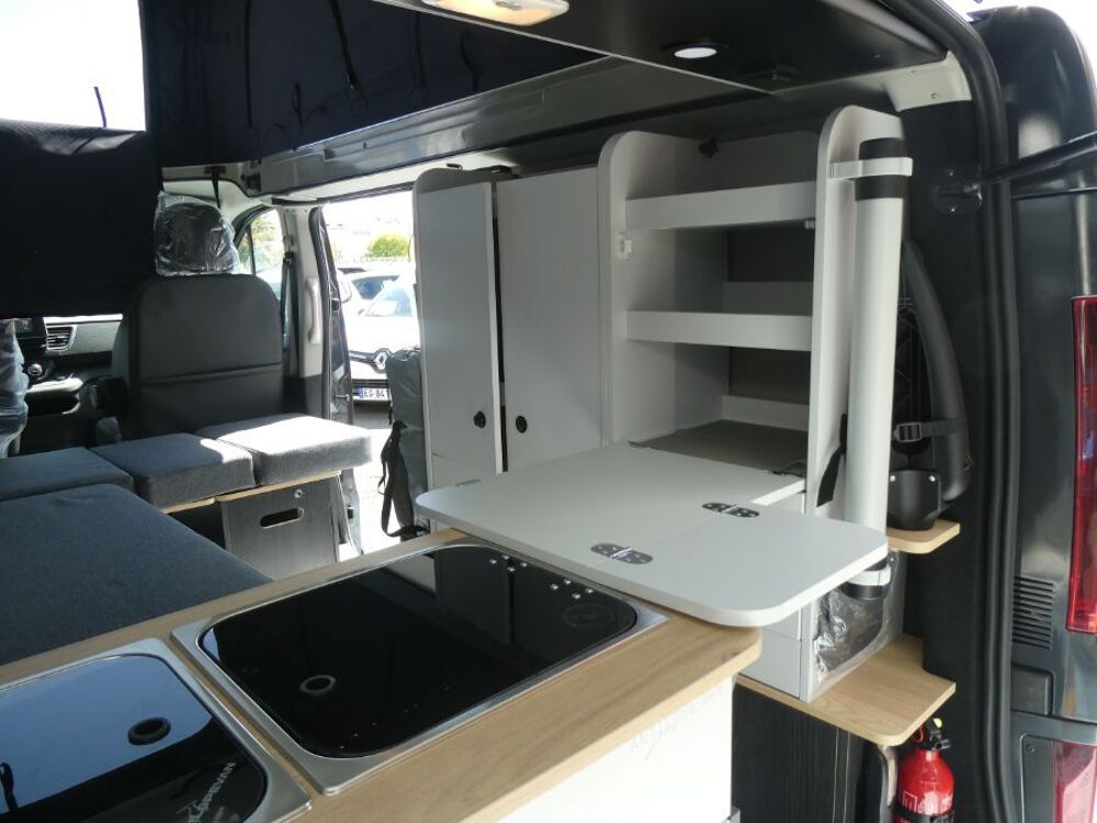 Trafic ANTILOPE VAN Am&eacute;nag&eacute; FLEX PLUS 2.0 DCi 130 BVM6 L1 PK Confor 2026 occasion 33700 M&eacute;rignac