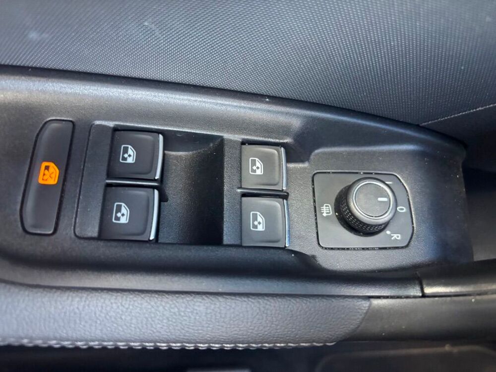 A1 II 30 TFSI 110 S tronic 7 Pack Ext. S LINE J8 Camera Key L 2025 occasion 47240 Castelculier