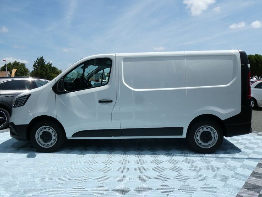 Trafic L1H1 2.0 Blue dCi 150 BVA 2.8T GRAND CONFORT GPS Leasing 470 2025 occasion 47240 Castelculier