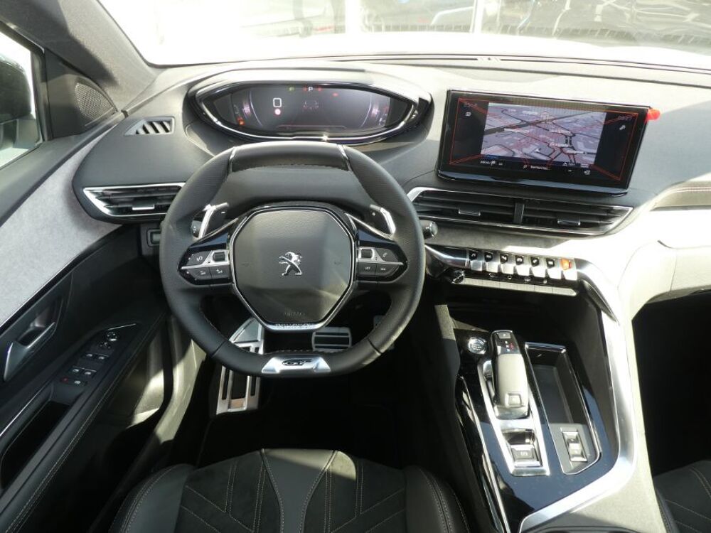 3008 II (2) 1.5 BlueHDi 130 EAT8 GT Alcantara TOE Hayon EL. 360&deg; 2021 occasion 47240 Castelculier