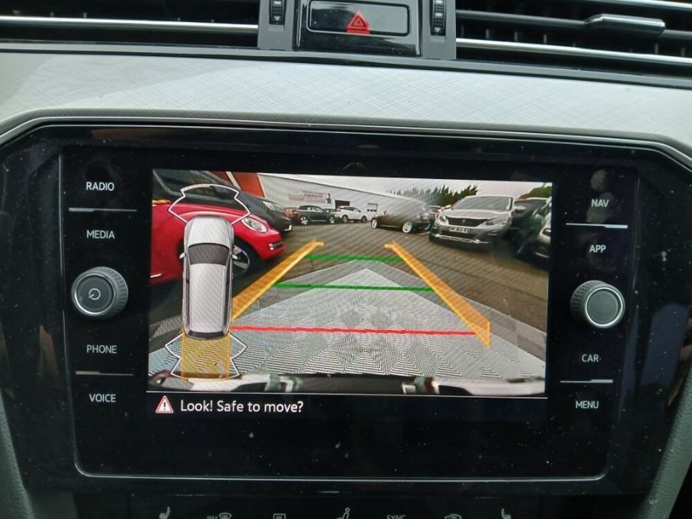Passat VIII 2.0 TDI 150 DSG7 STYLE BUSINESS GPS Camera ACC Hayon EL 2023 occasion 33700 M&eacute;rignac